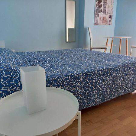 A Un Passo Da... B&B Elmas Екстериор снимка